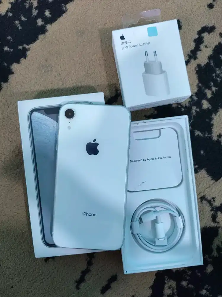 iPhone XR 64GB White Ex iBox (PA/A)