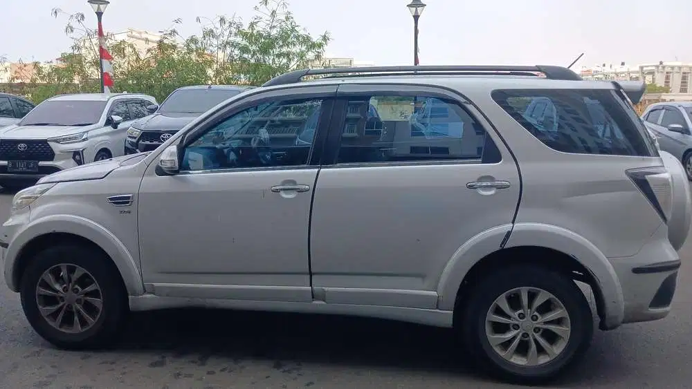Daihatsu Terios 2017 Bensin