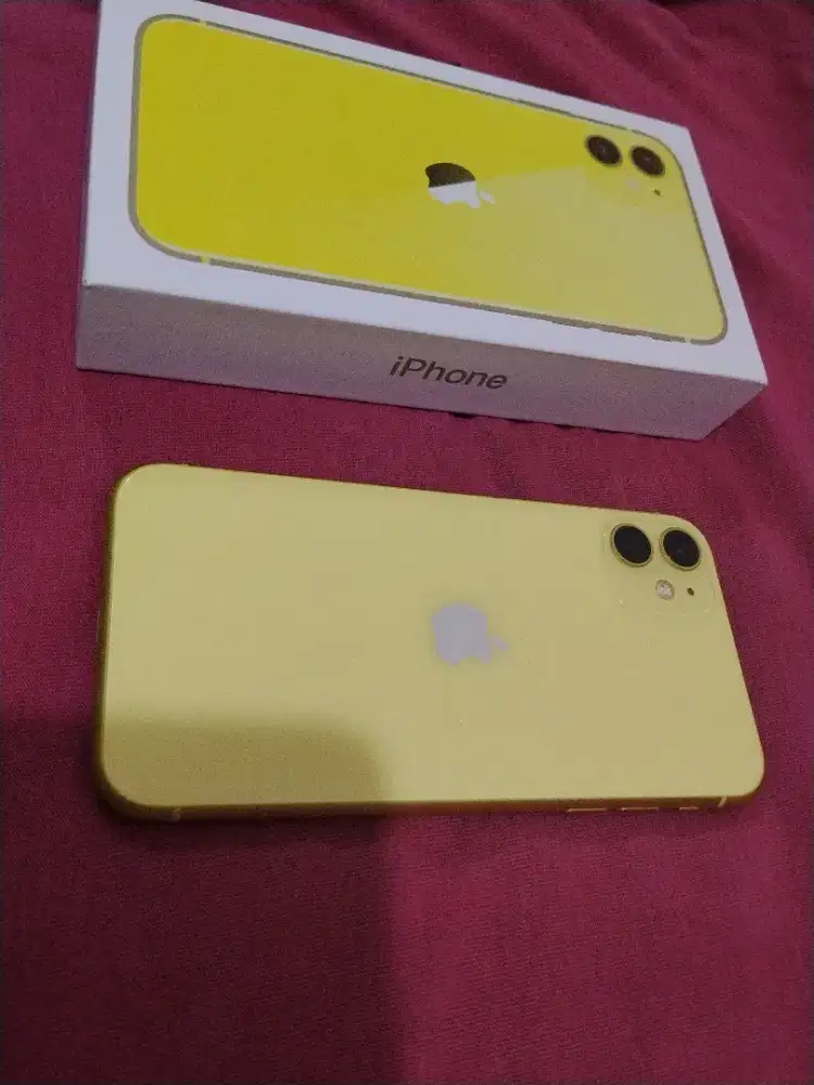 Iphone 11 128gb sangat cerah