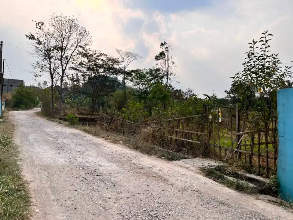 Di jual tanah luas 555 m2 di jatinangor