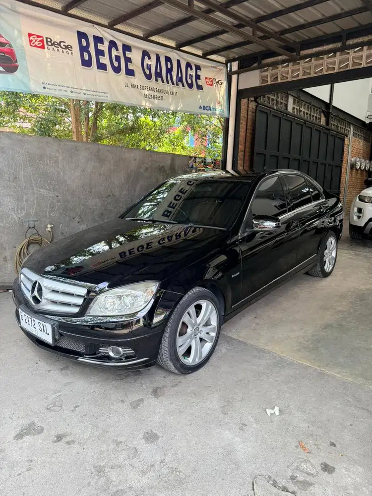 Mercy w204 C200 CGI avantgrade 2010