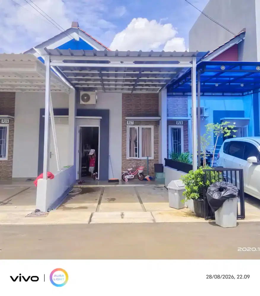 Kanopi baja ringan dan garasi