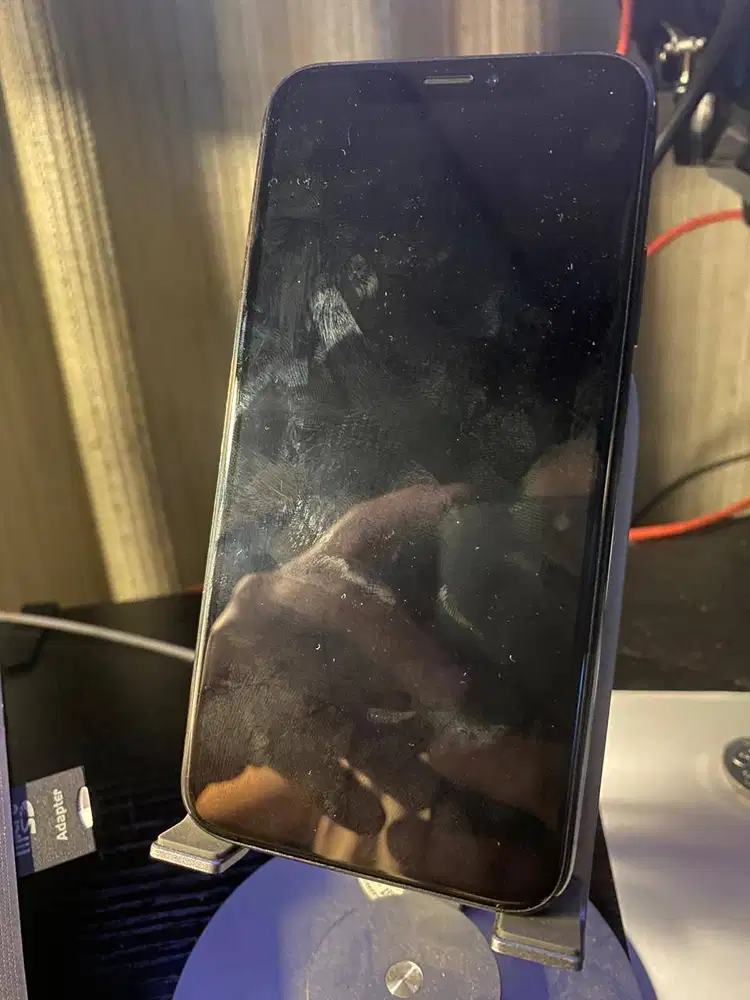 iPhone X 64GB / 256GB (Sesuaikan) - Kondisi Apa Adanya