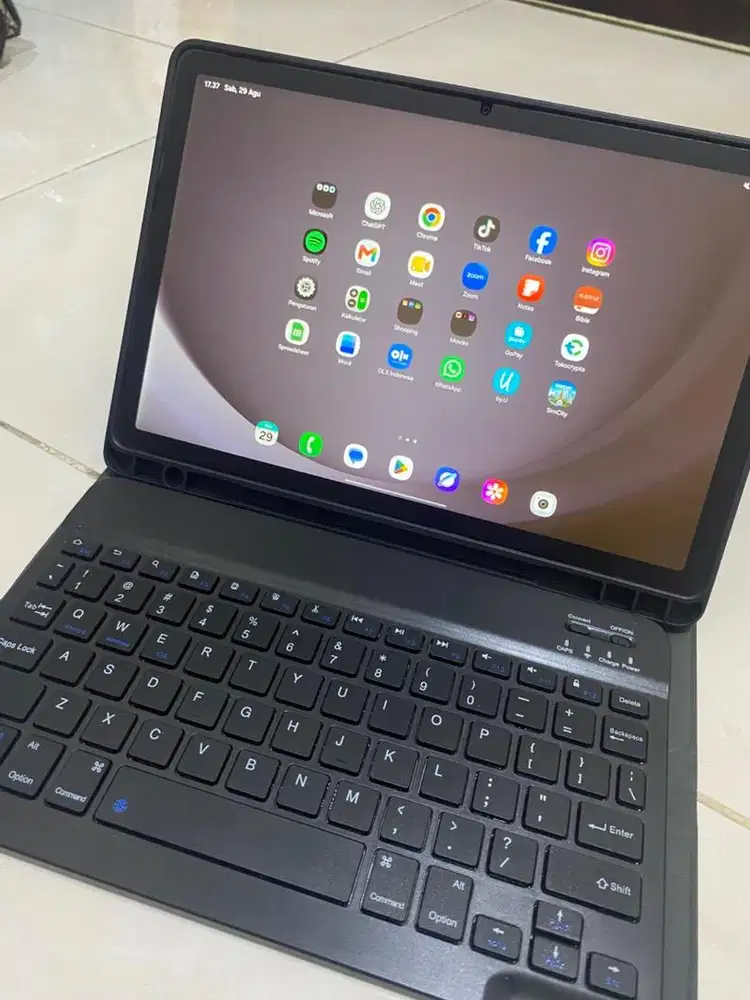 For sales Samsung Galaxy Tab A9+ 5G 128GB like NEW