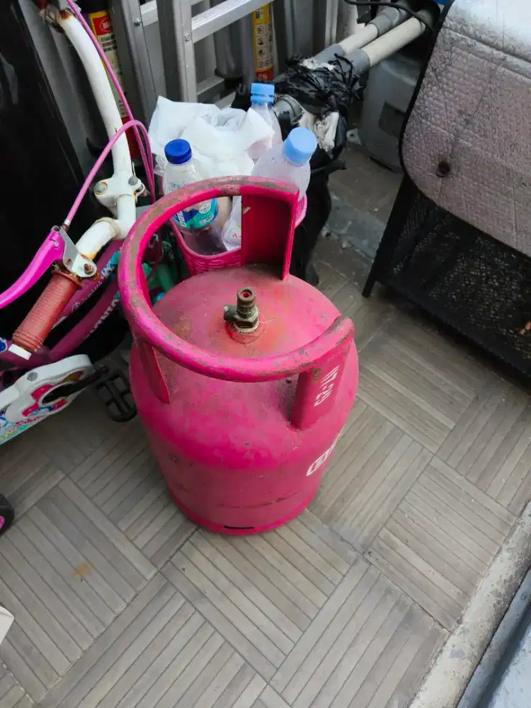 Tabung gas 12 kg