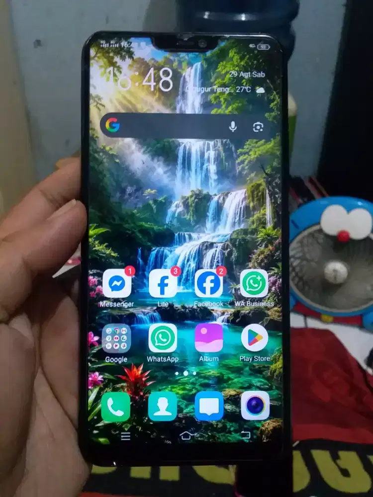 Vivo V9 youth 4G 4/64 layar 6.3 inchi mulus tt/barter