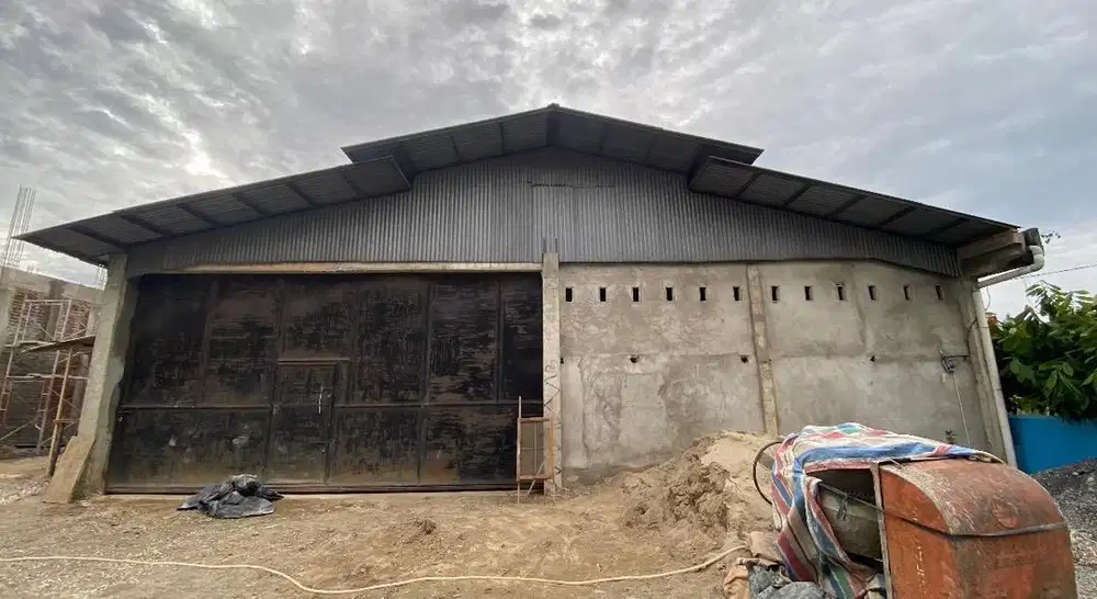DIJUAL GUDANG LOKASI STRATEGIS , COCOK UNTUK USAHA DAN INVESTASI