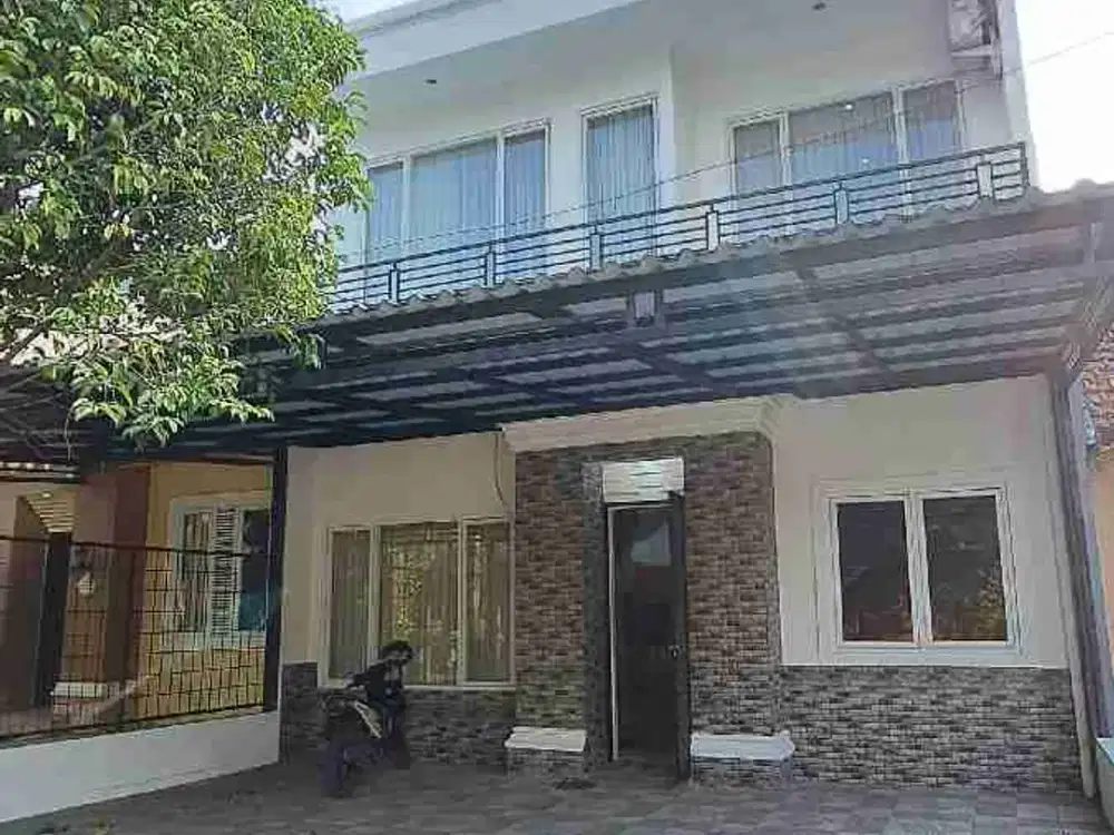 Dijual rumah siap huni.full Furnish di Sentul City.