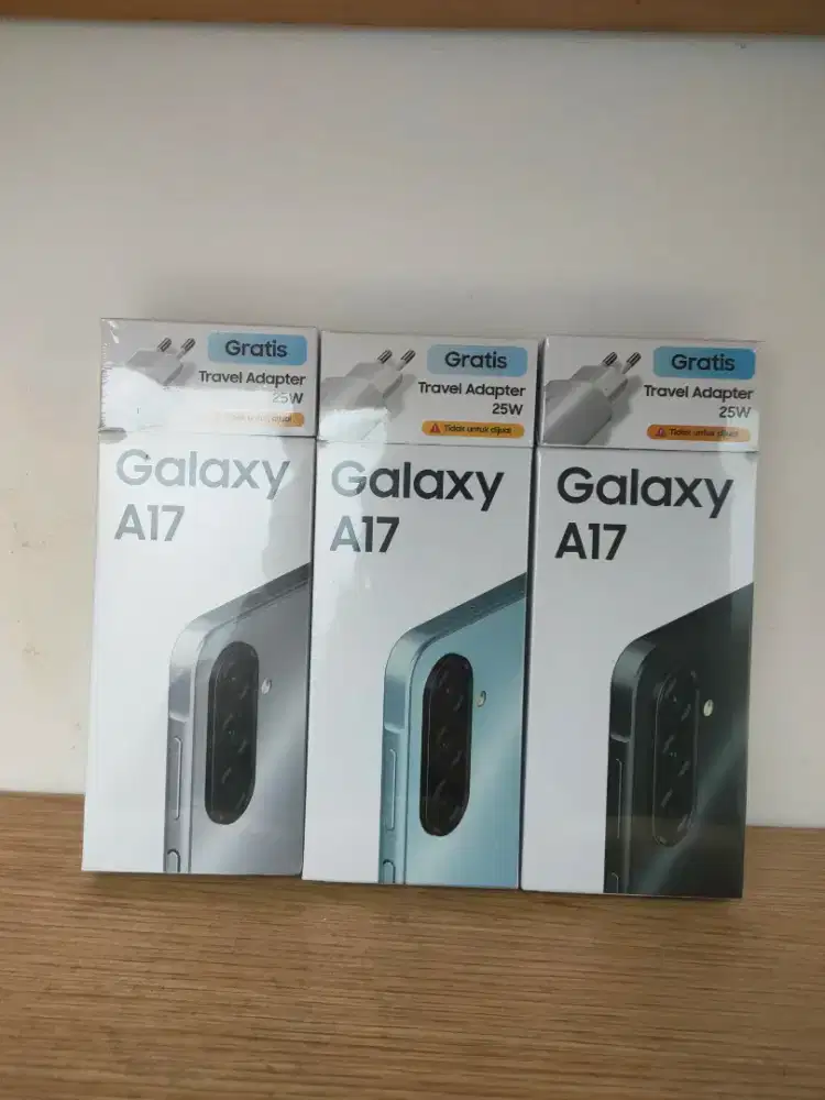 Smartphone Samsung New Galaxy A17 LTE 8+8/128