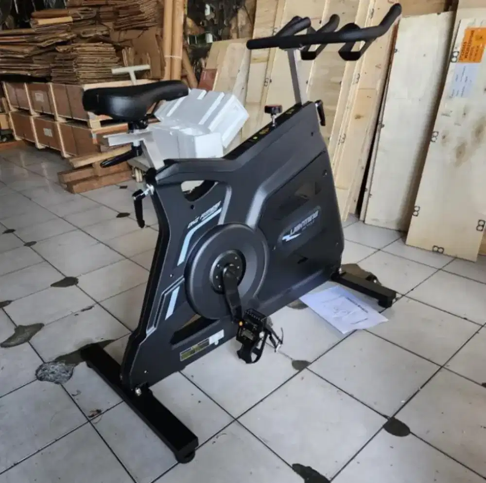 DHZ Spinning Bike X956 Komersial Use Speda Statis