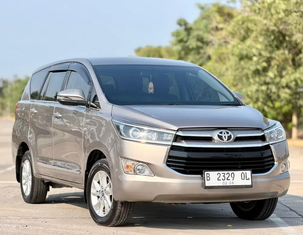 DP 9 jt! Toyota Innova Reborn V Bensin Matic 2018 Antik Spt Baru!!