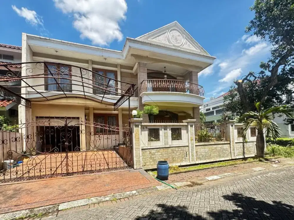 Dijual Rumah Mewah Raffless Hills Cibubur Depok 2 Lantai Dekat Akses Tol