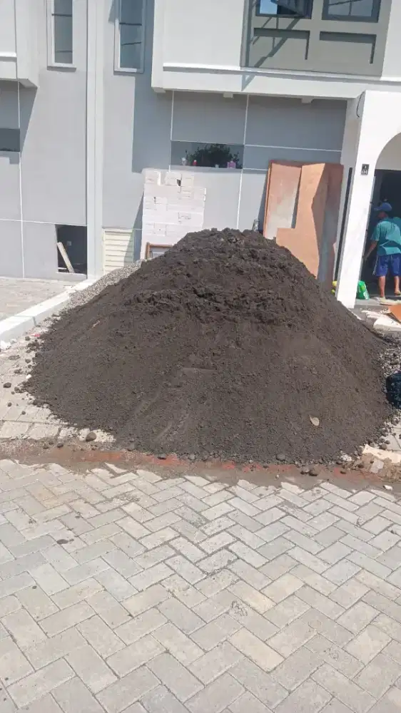 Pasir Campur Hitam / Pasir Biasa