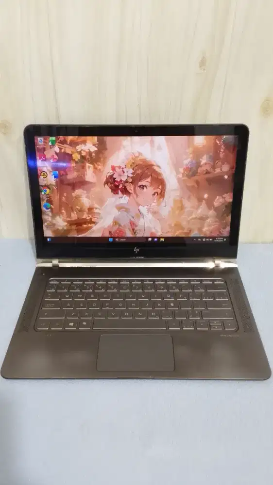hp spactre core i7
