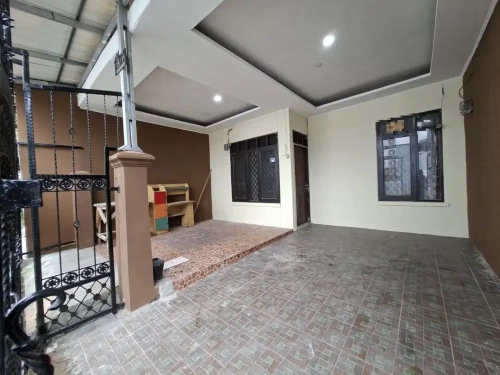 Nusaloka BSD Rumah SHM Dijual Cepat Lokasi Strategis