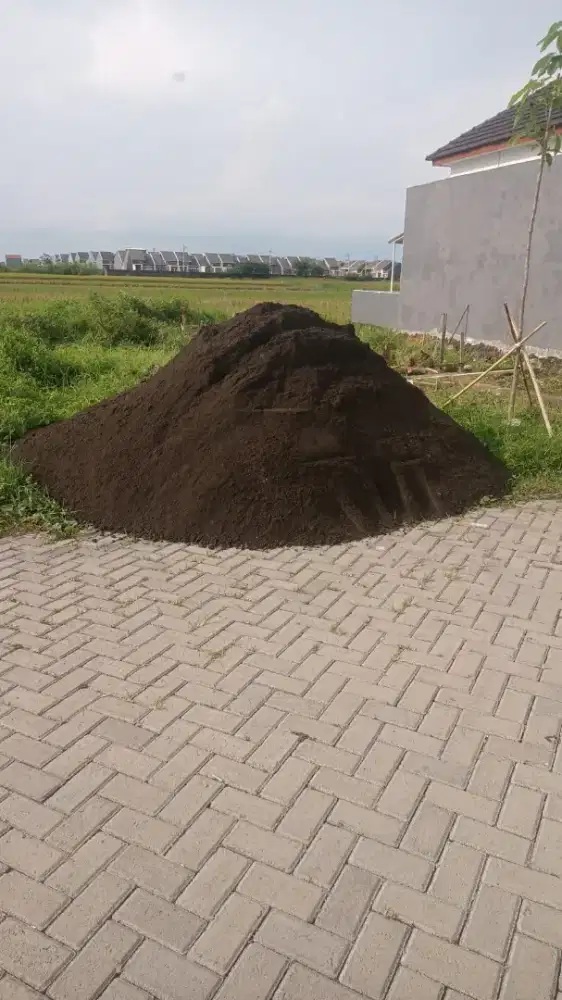 Pasir Campur Hitam / Pasir Biasa