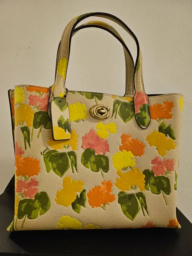 Dijual tas Coach Original NWT