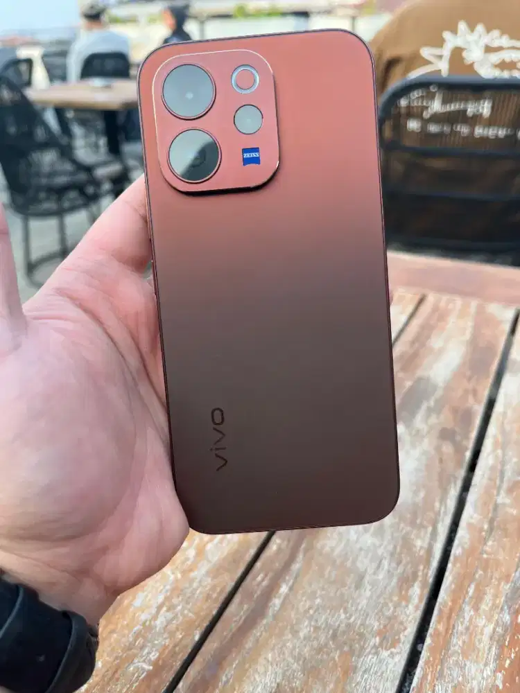 Vivo v70 5g brown 12/256 Gb garansi fullset orginal 100%
