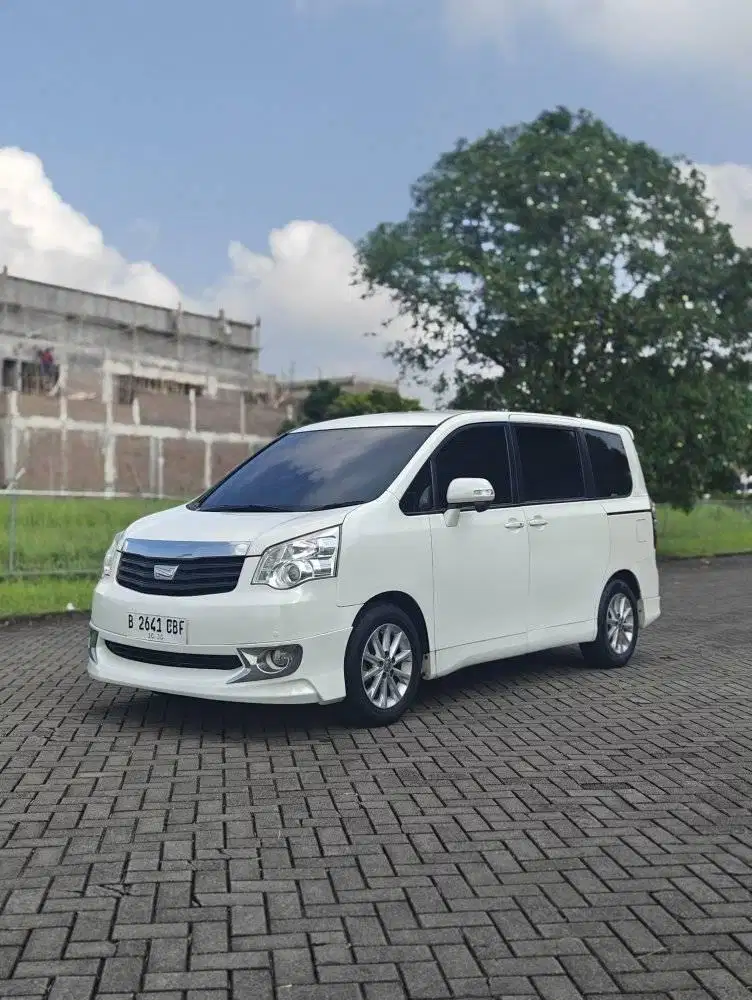 TERMURAH!! TOYOTA NAV1 2.0 V LIMITED LUXURY AT 2013, MULUS, LOW KM!