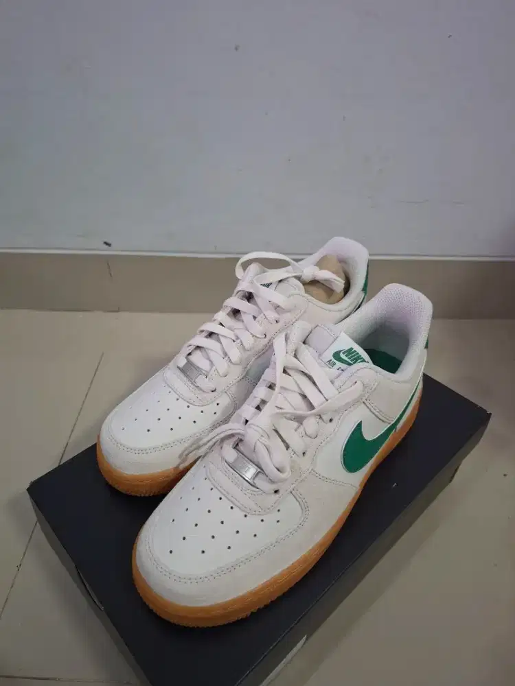 Nike Men's AIR Force 1 '07 LV8 Shoes - Phantom [FQ8714-001]