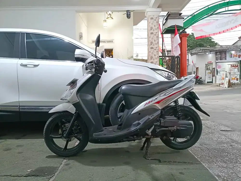 Mio sporty tahun 2007 perak asli/tt boleh gan cash lebih bagus
