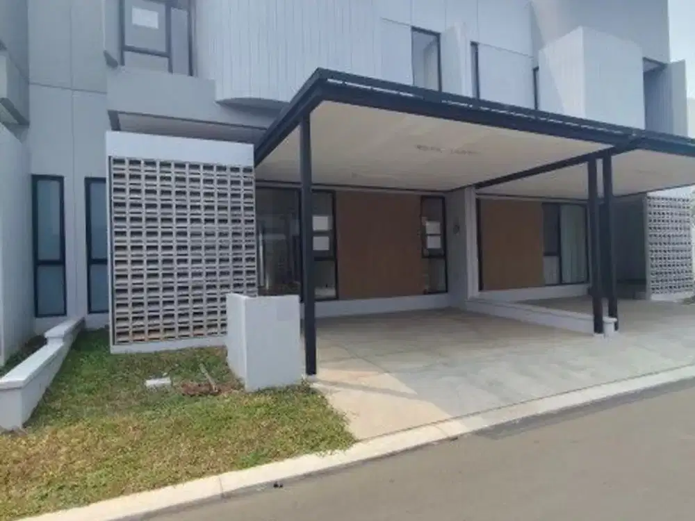 Rumah Brand New 2 Lantai berkanopi depan di Suvarna Sutera Tangerang 1KA00034