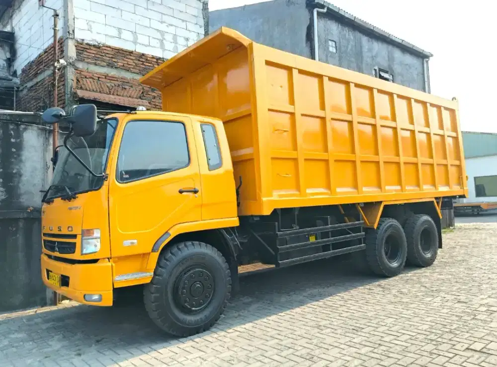 MULUS+banBARU MURAH Mitsubishi Fuso tronton 6x4 Dump truck 2023 truk