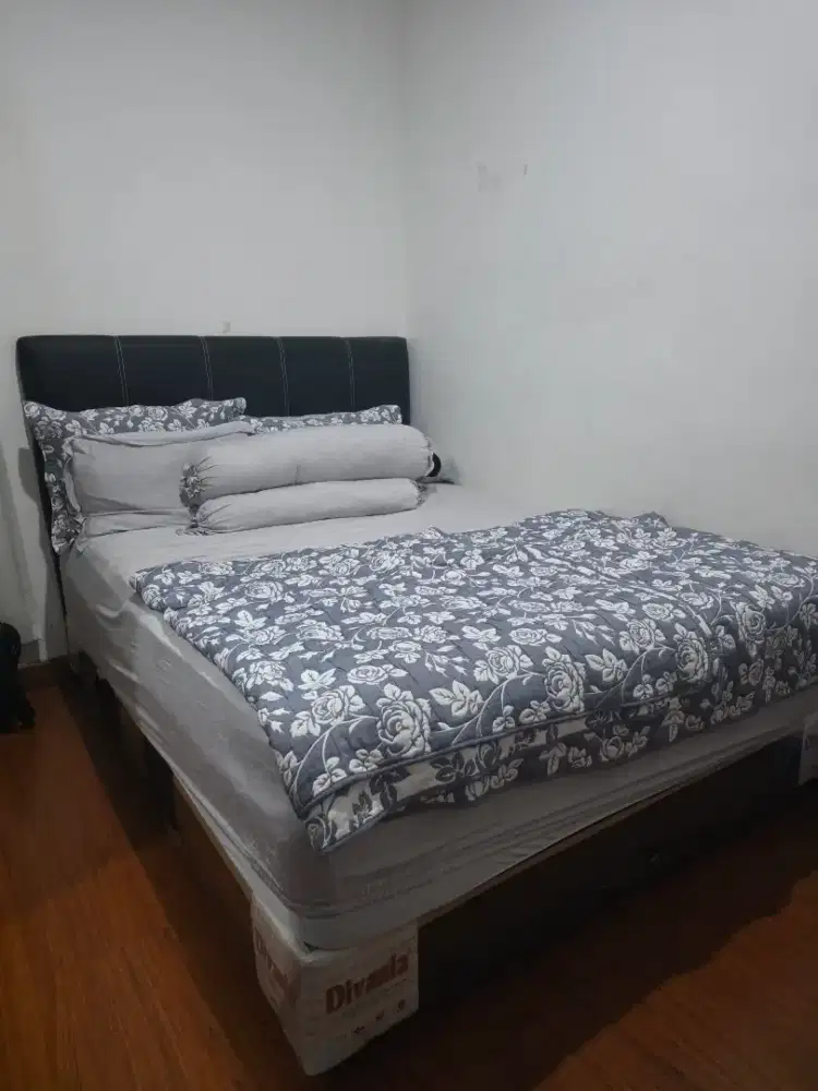 TEMPAT TIDUR LENGKAP 160X200