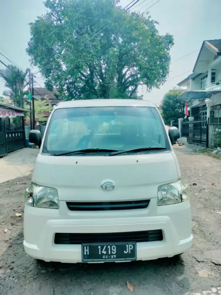 GRANDMAX MB 2022