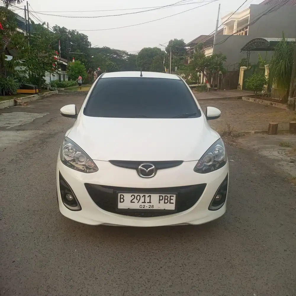 2013 MAZDA 2 1.5 RZ AUTOMATIC