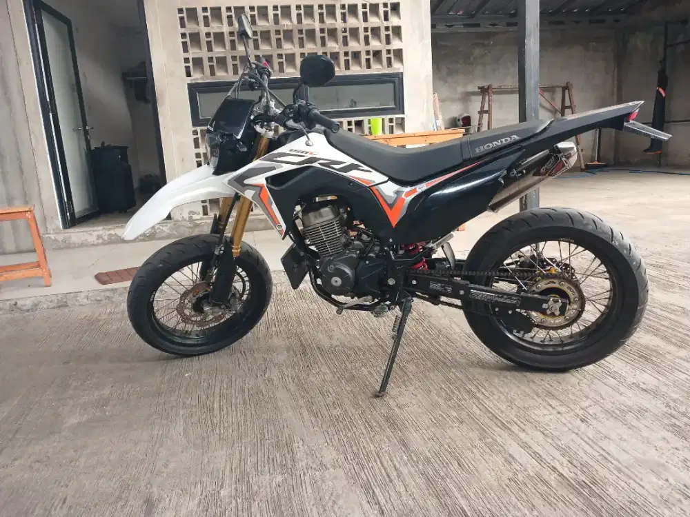 Di jual motor crf150cc