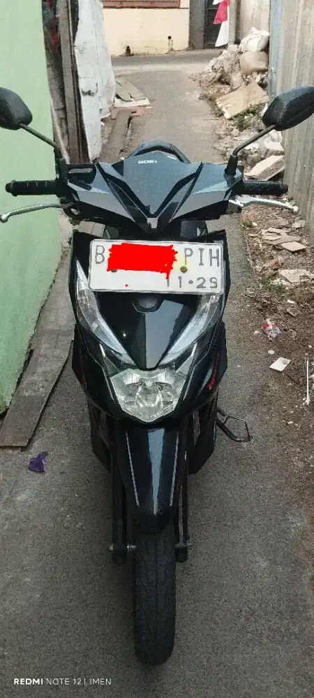 HONDA BEAT TAHUN 2019 warna HITAM