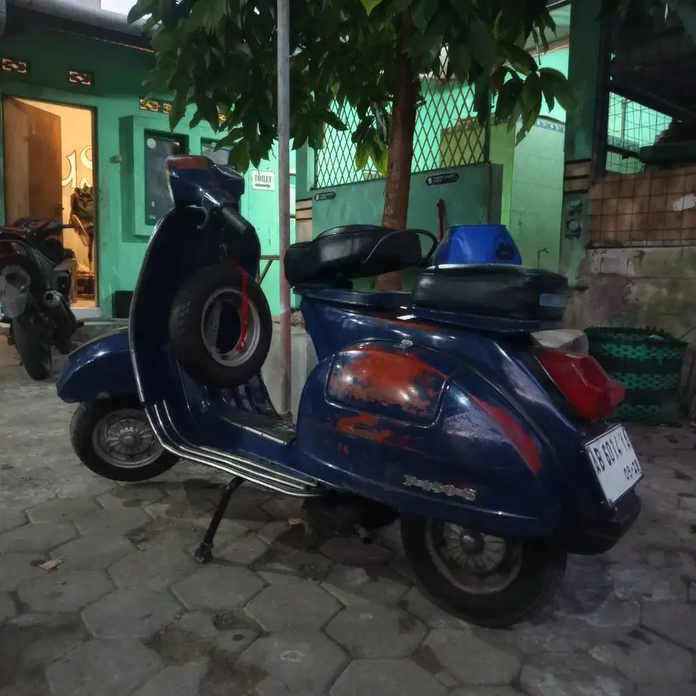 VESPA PS STRADA TAHUN 1986