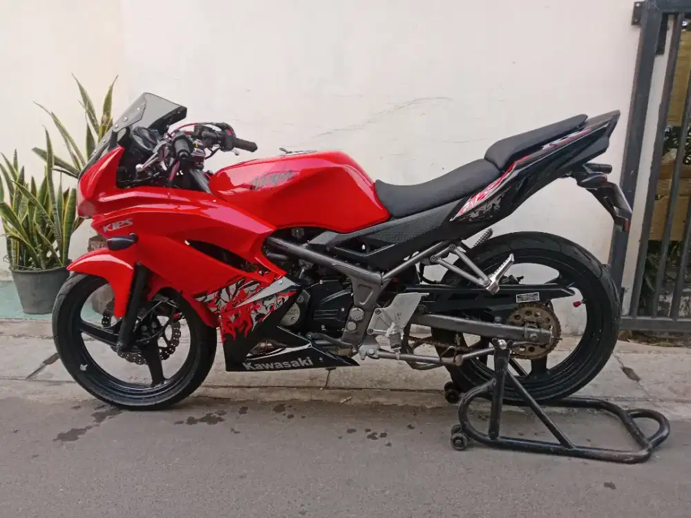 NINJA RR NEW 2013 CAKEP SIAP PAKAI