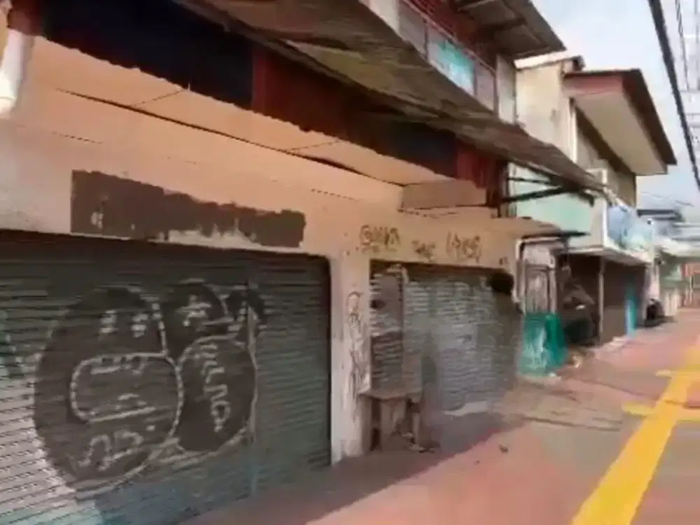Dijual Tempat Usaha Sekaligus Rumah Di Pinggir Jalan Besar Angke