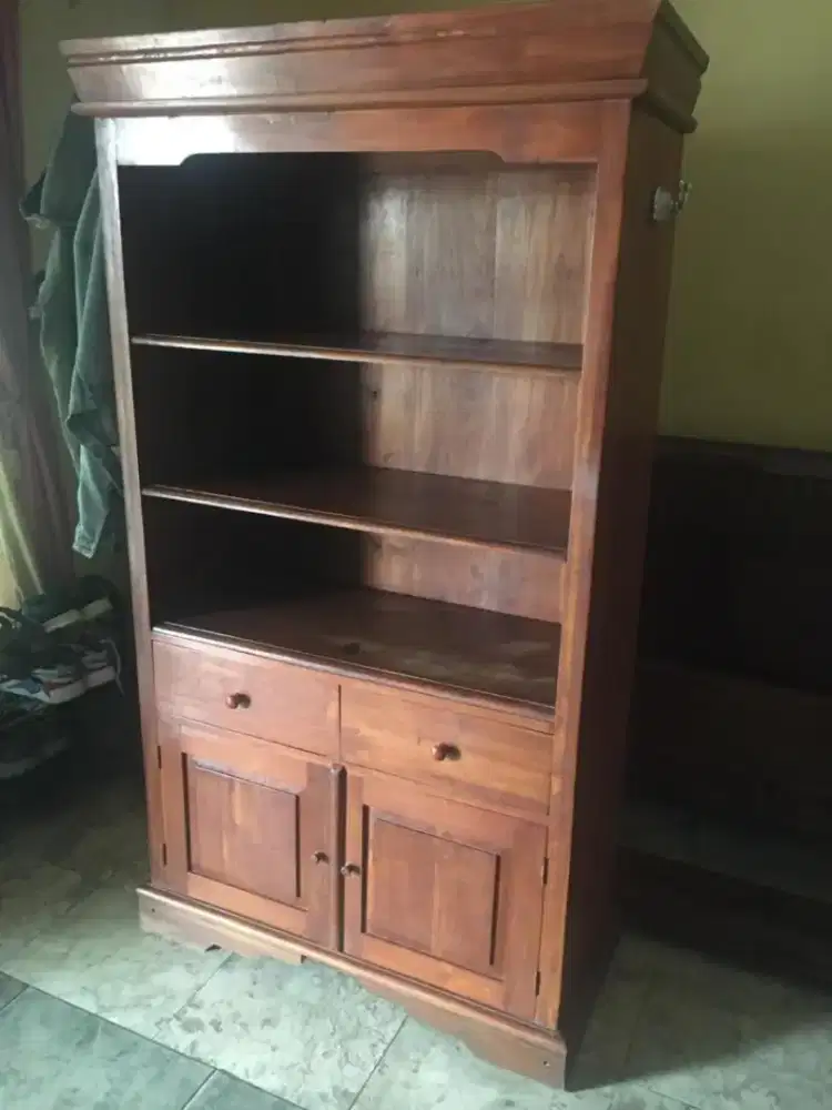 Bookself / lemari buku kayu jati