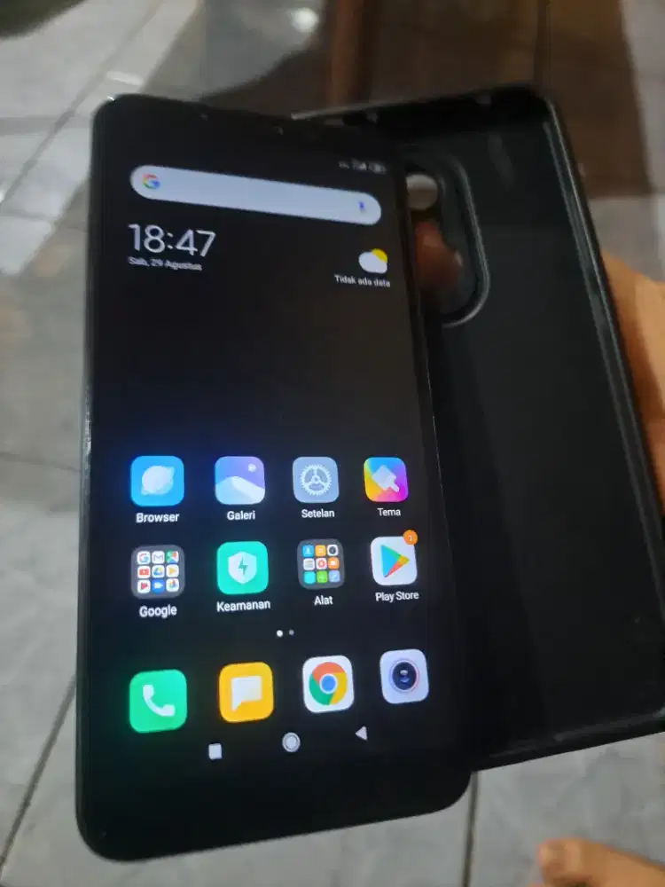 Redmi 5 plus. Ram 4/64. Mulus. Original. Hp+sofcase.