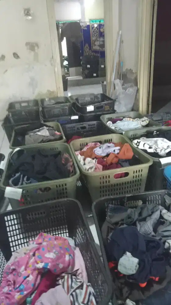 Cari pekerjaan laundry/konveksi