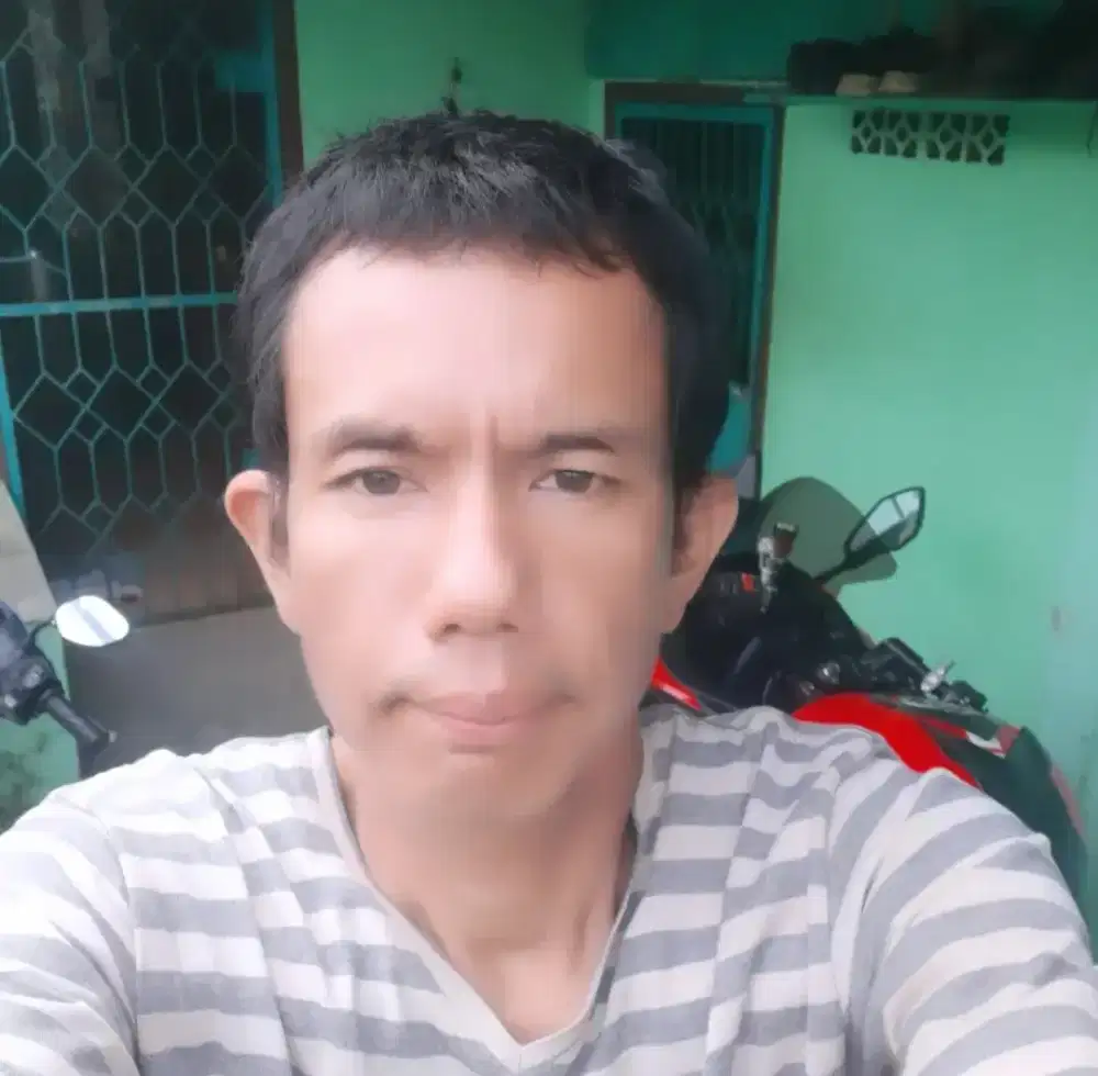 Butuh kerja, helper/ gudang ,khusus plembang