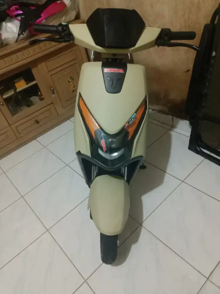 UWINFLY D75 DI JUAL