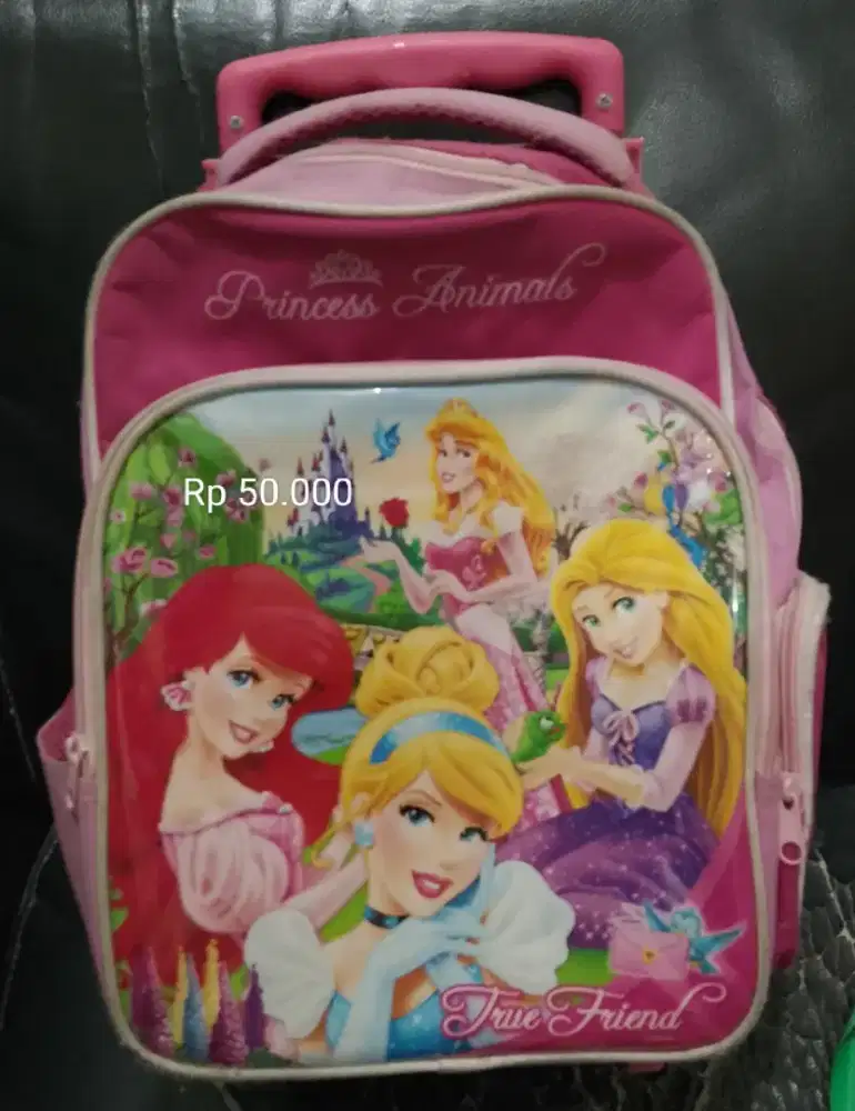 Tas sekolah berbagai warna