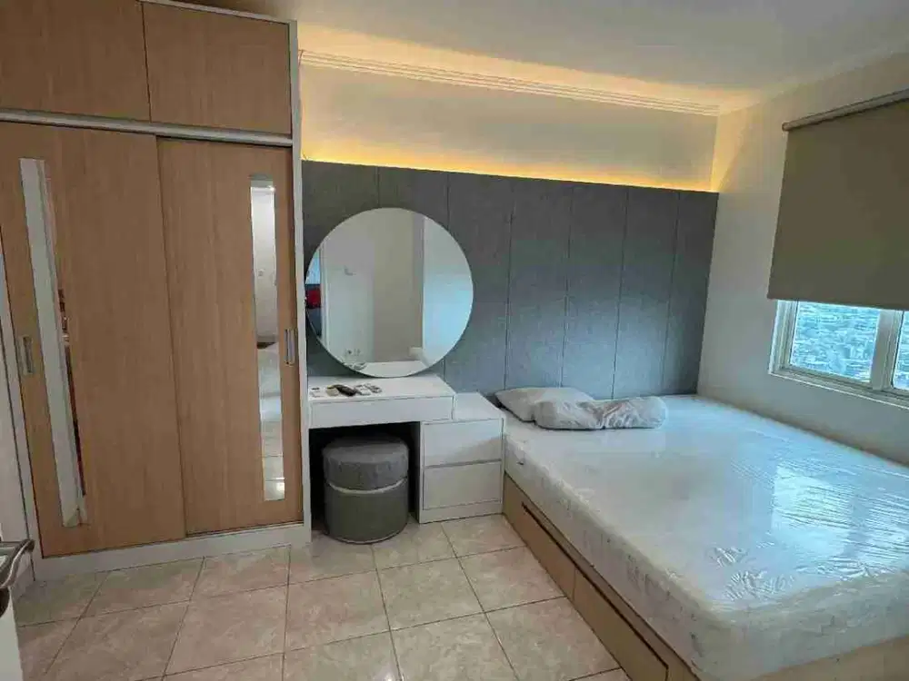 apartemen French walk moi Lyon 2+1 kamar moi kelapa gading