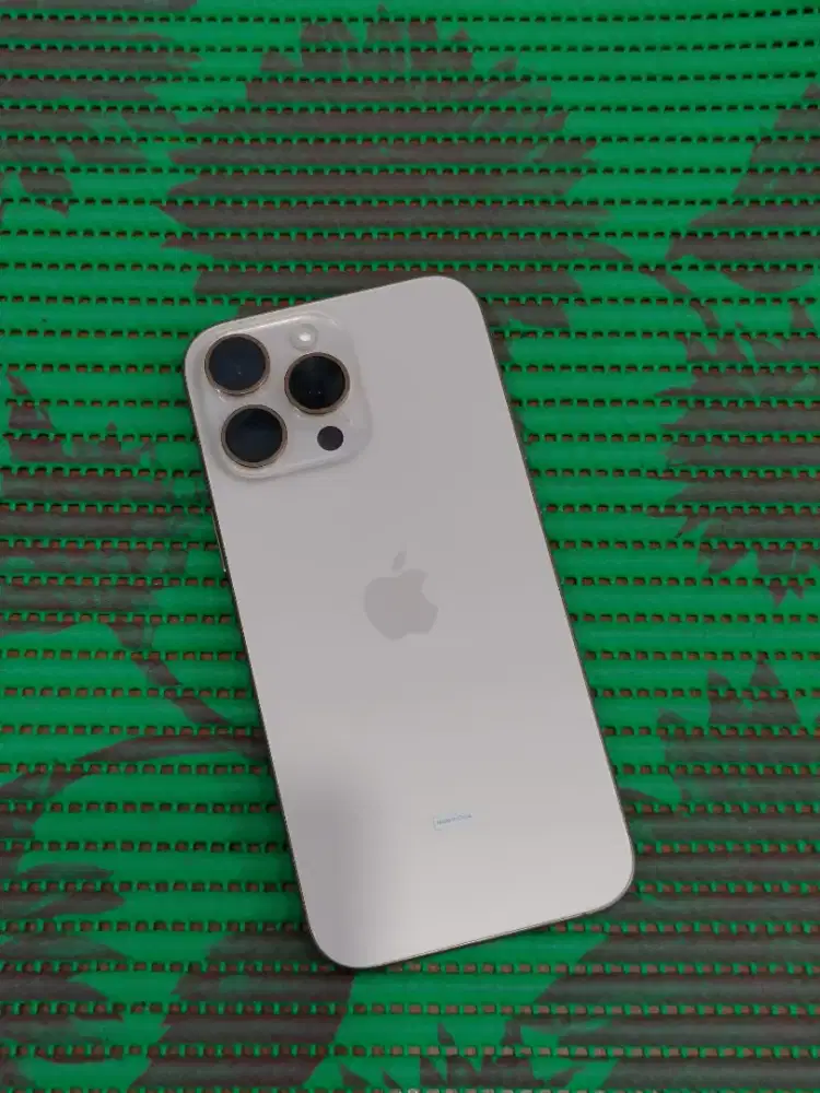 IPhone 16 Pro Max 256 Gb Garansi Resmi iBox BH 100%
