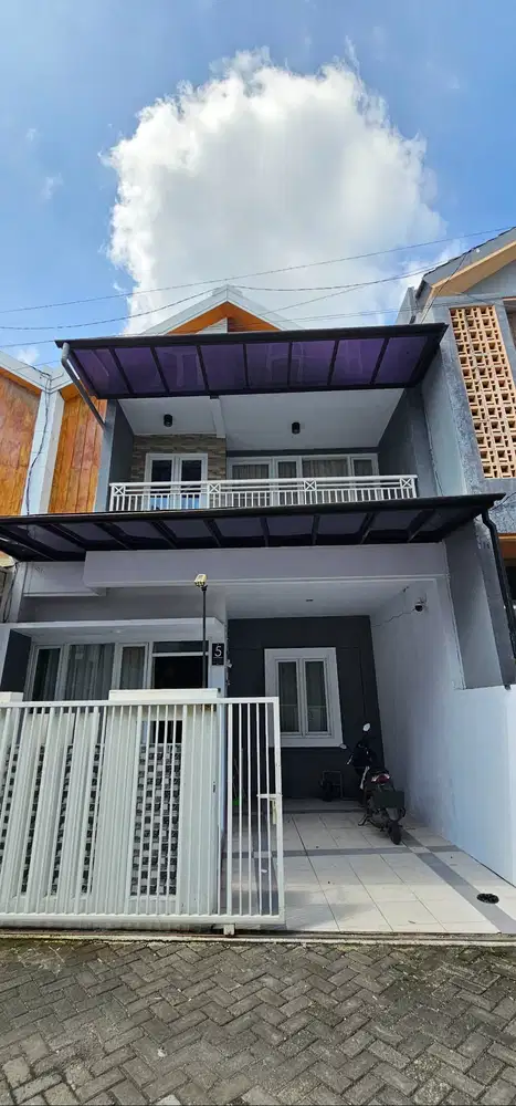 DIJUAL RUMAH 2 LANTAI SIAP HUNI - CLUSTER ONE GATE SYSTEM, KOTA MOJ