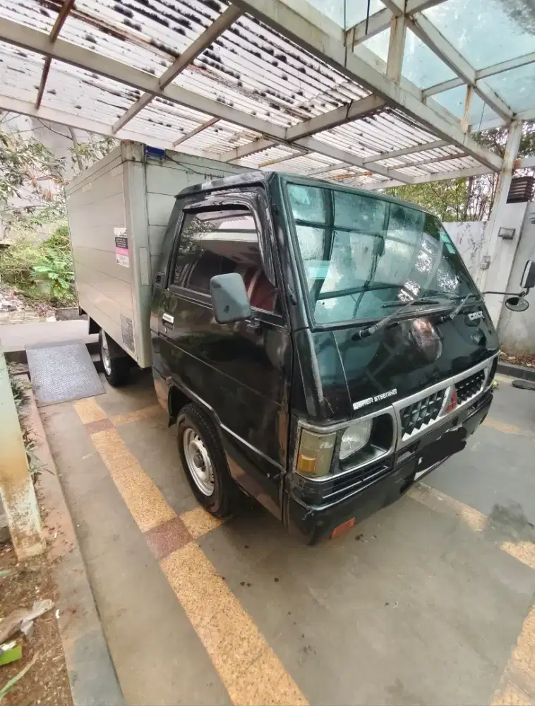 DIJUAL MITSUBISHI L300 2.5 L DIESEL BOX ALUMINIUM TEBAL TERMURAH
