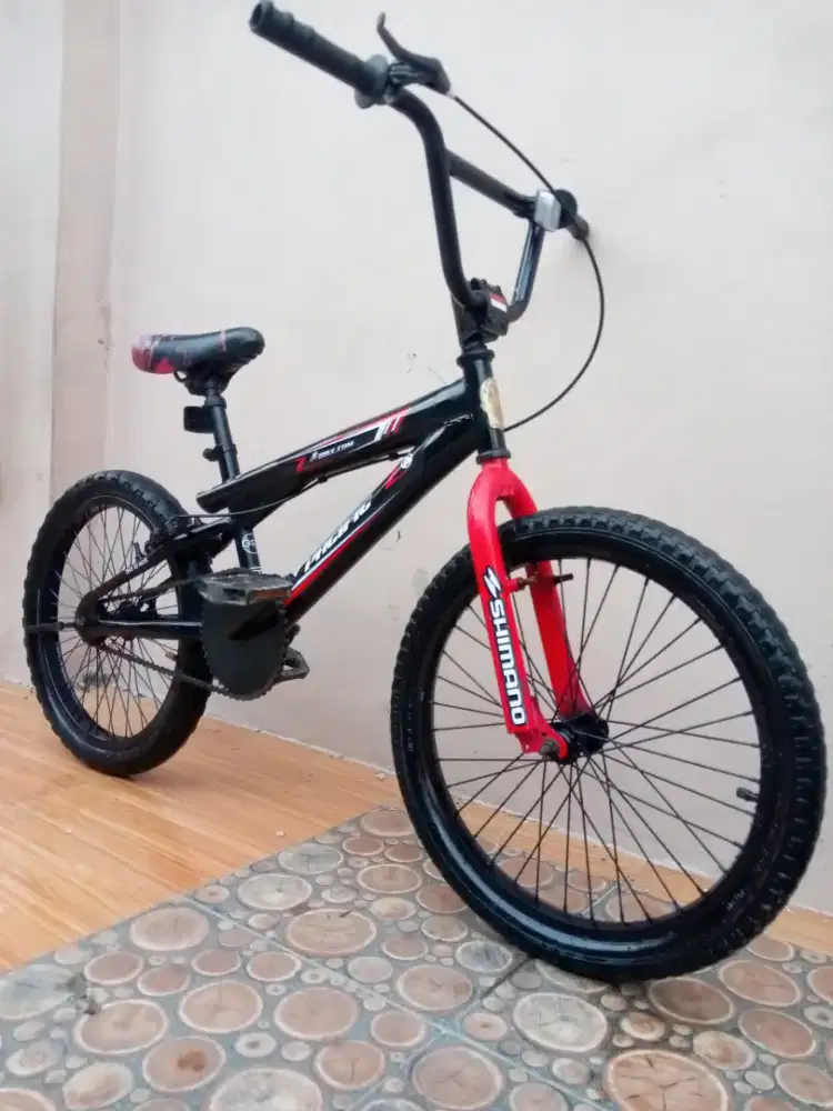 Dijual BMX Basick PHOENIX Ukuran 20.