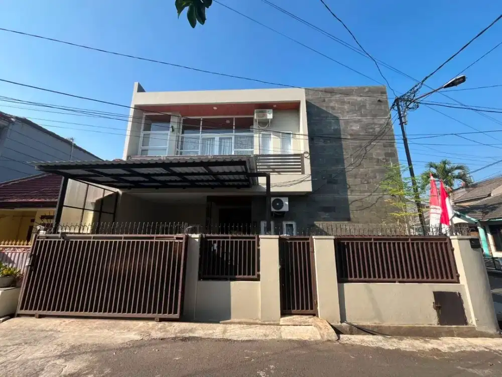 RUMAH SECOND HOOK TERAWAT DIBAWAH HARGA PASAR DI BUAHBATU BANDUNG