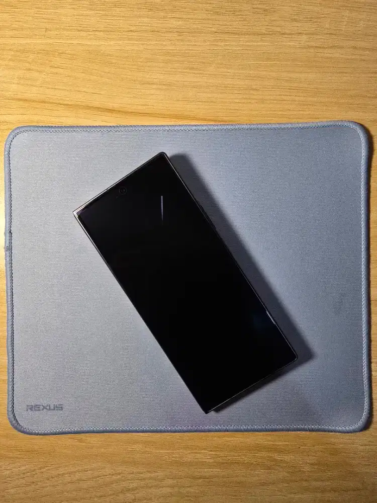 Samsung Z Fold 7 512gb SEIN Garansi Mei 2027