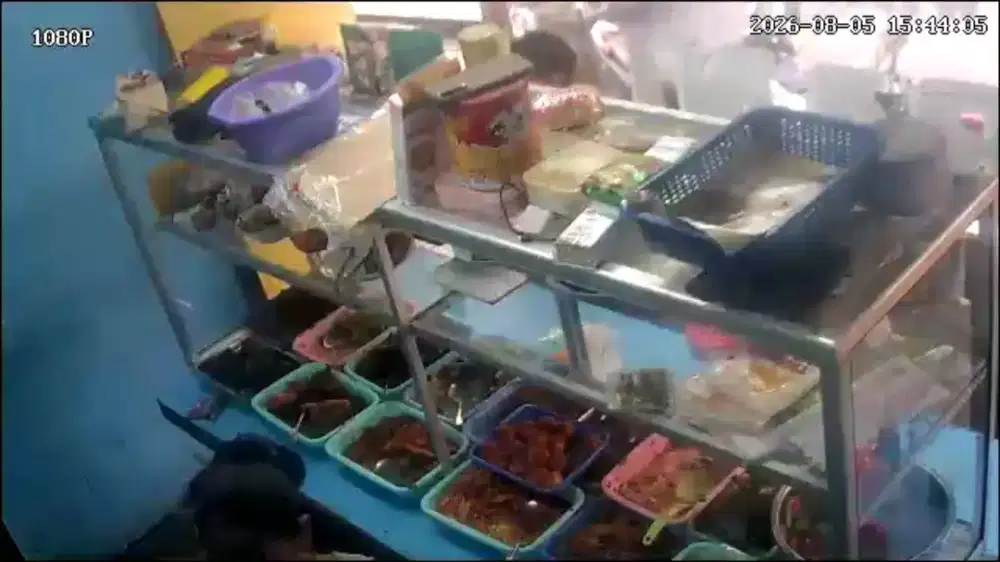 Dibutuhkan segera untuk kerja di warung nasi