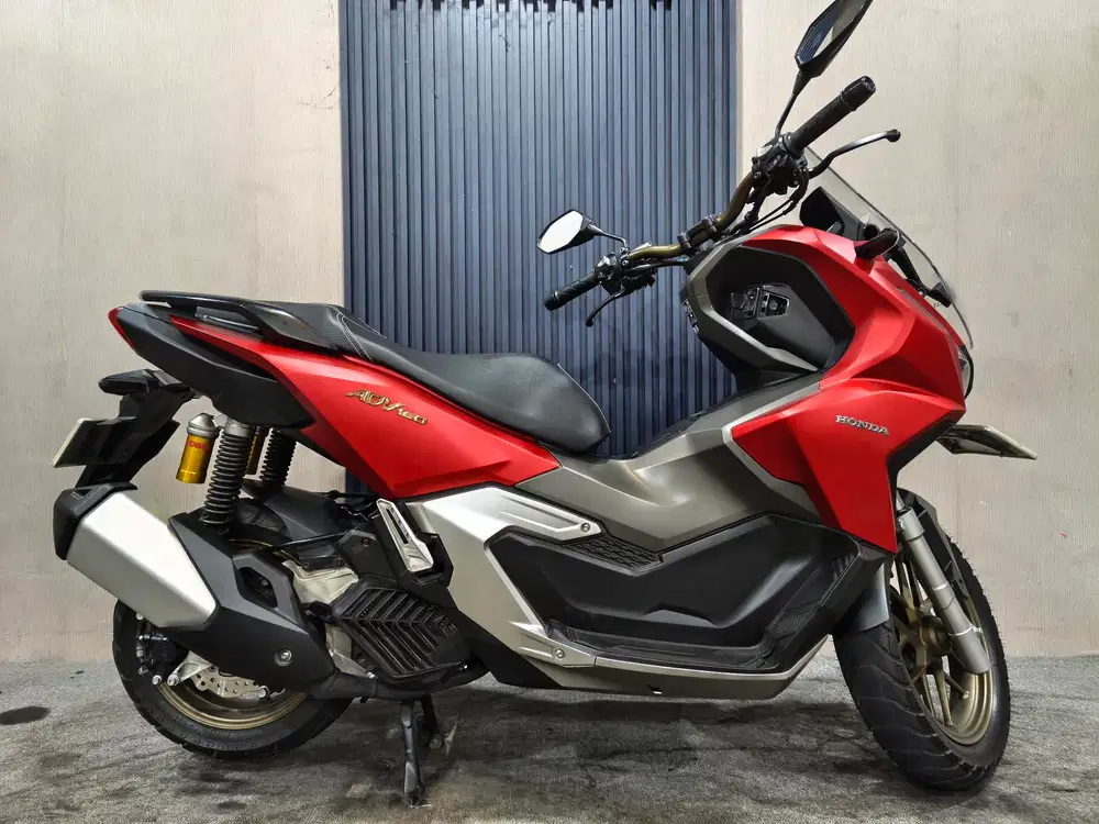 ADV 160 ABS 2024 istimewa mulus terawat siap pakai...